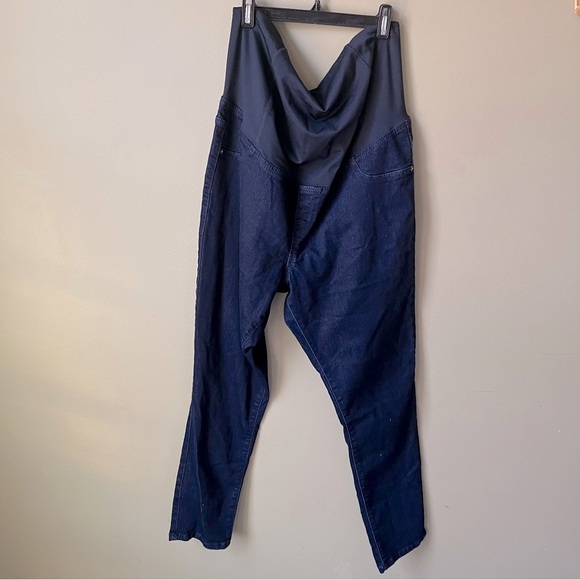 Isabel Maternity by Ingrid & Isabel Denim - Isabel Maternity stretch belly jeans, size 16